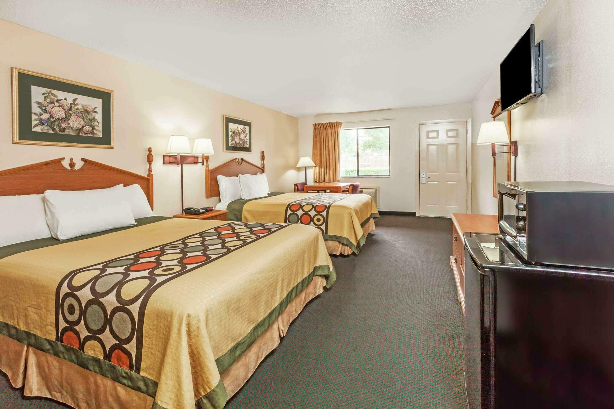 Super 8 By Wyndham Arlington East Hotel Eksteriør billede